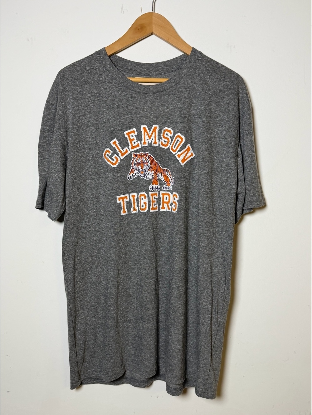 Reserve Clemson Tigers Gray T Shirt men’s Large